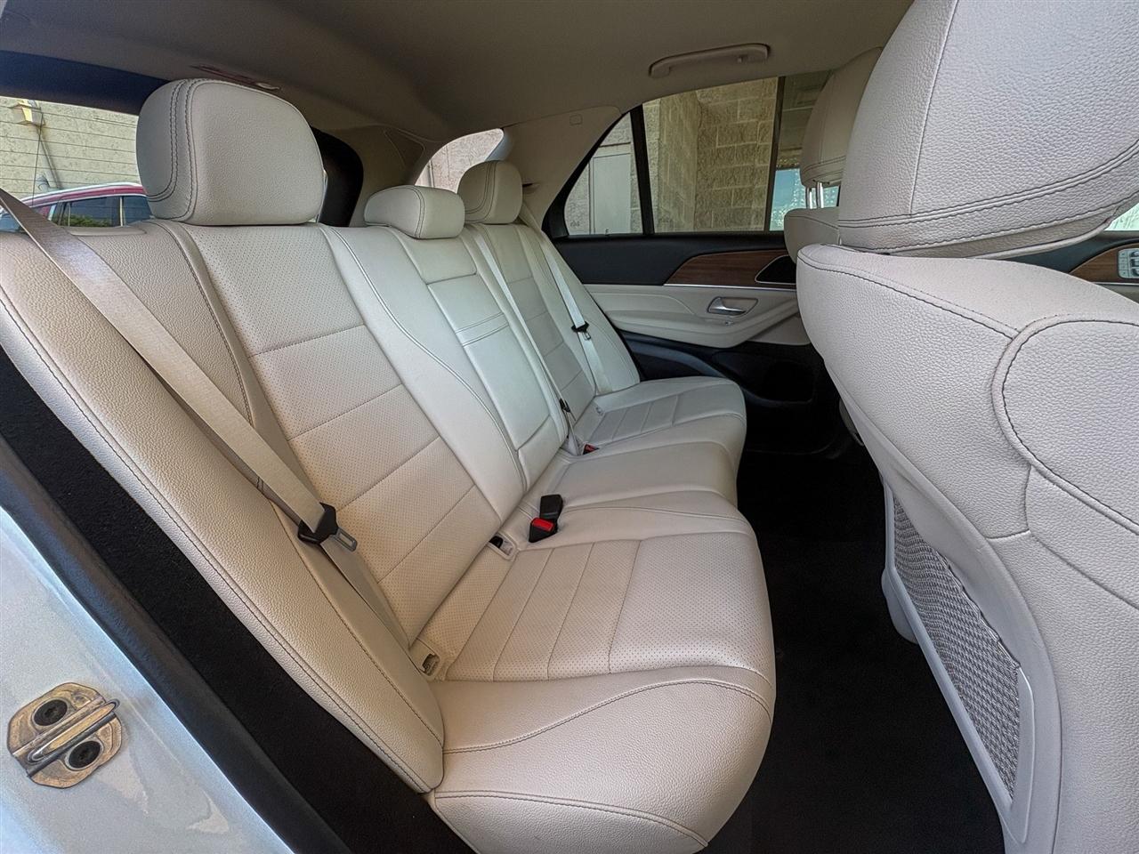 Mercedes-Benz GLE  2025