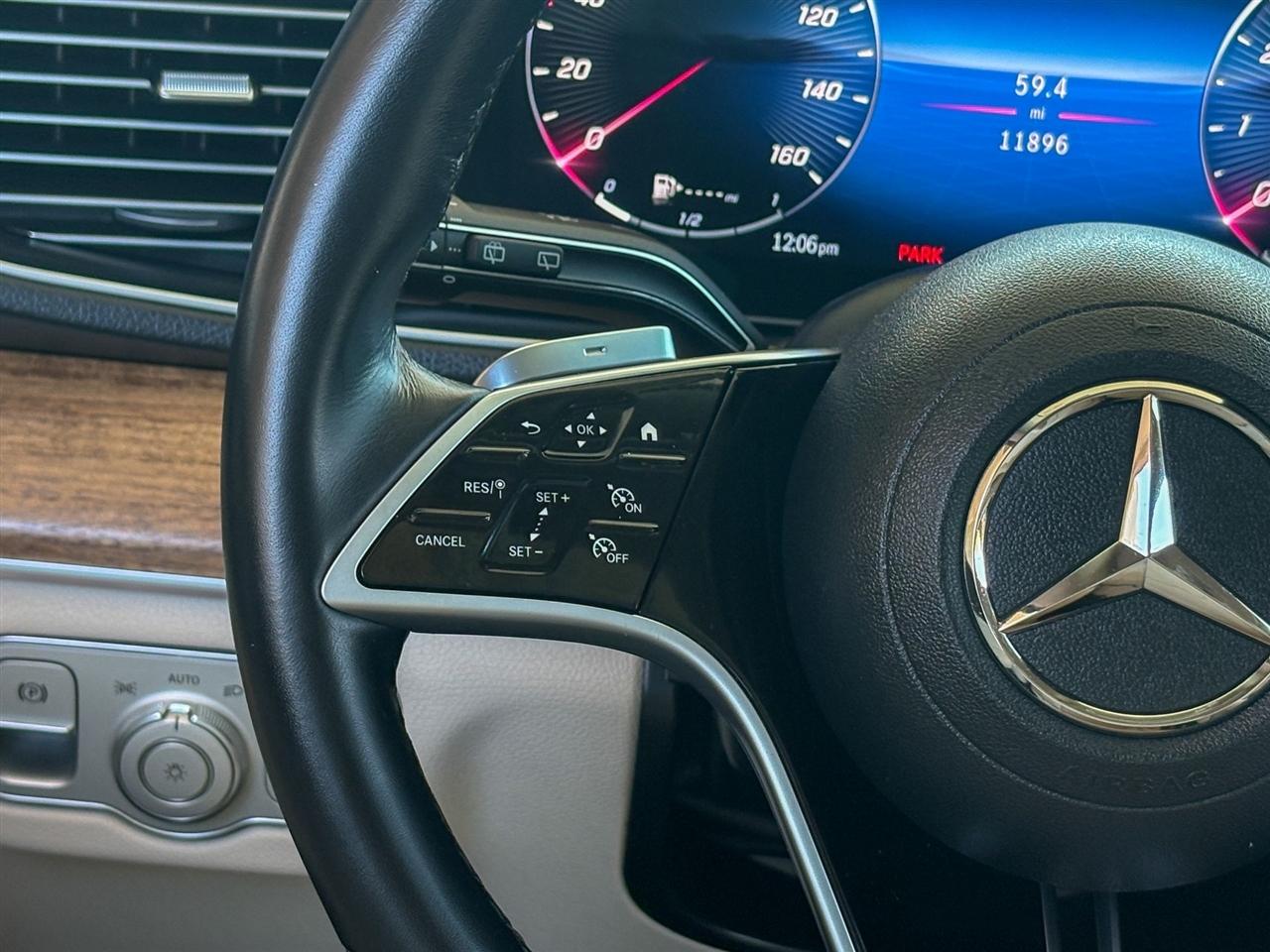 Mercedes-Benz GLE  2025