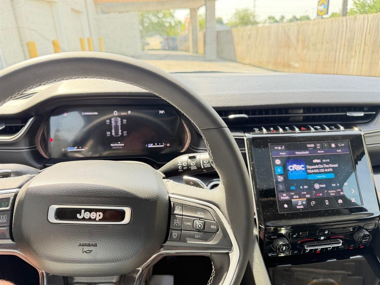 Jeep Grand Cherokee  2023