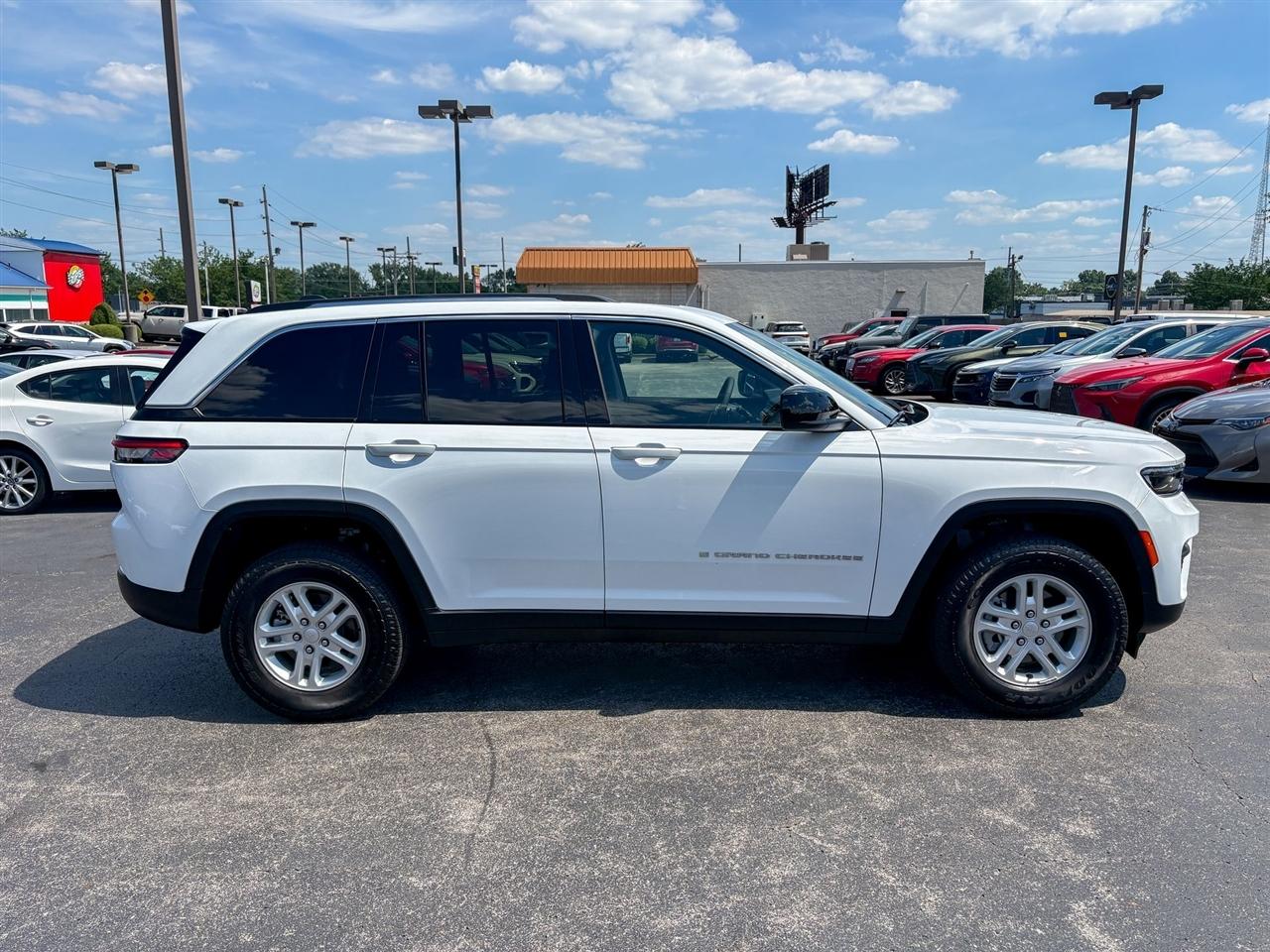 Jeep Grand Cherokee  2023