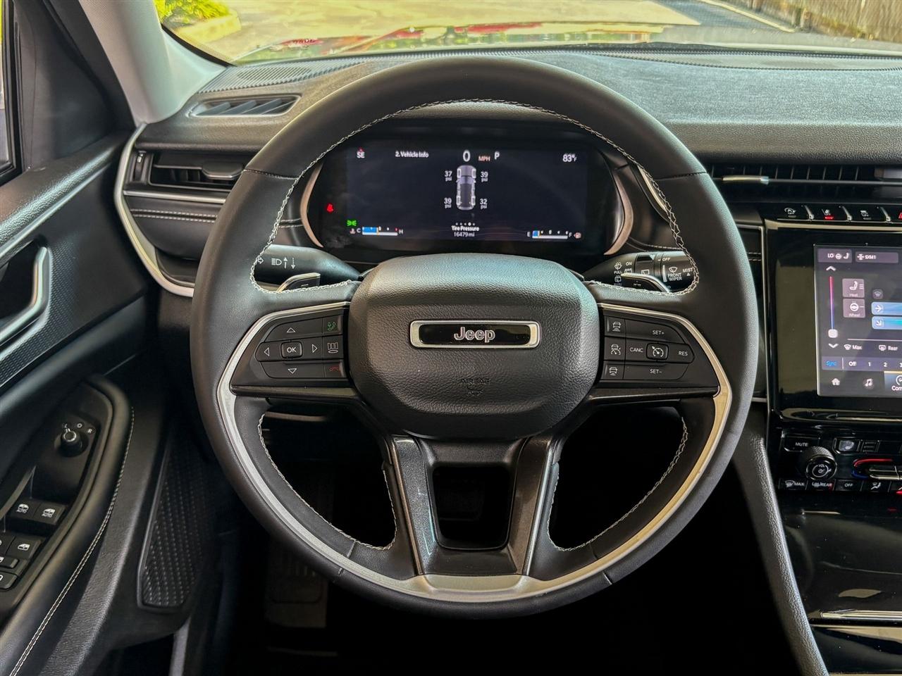 Jeep Grand Cherokee  2023