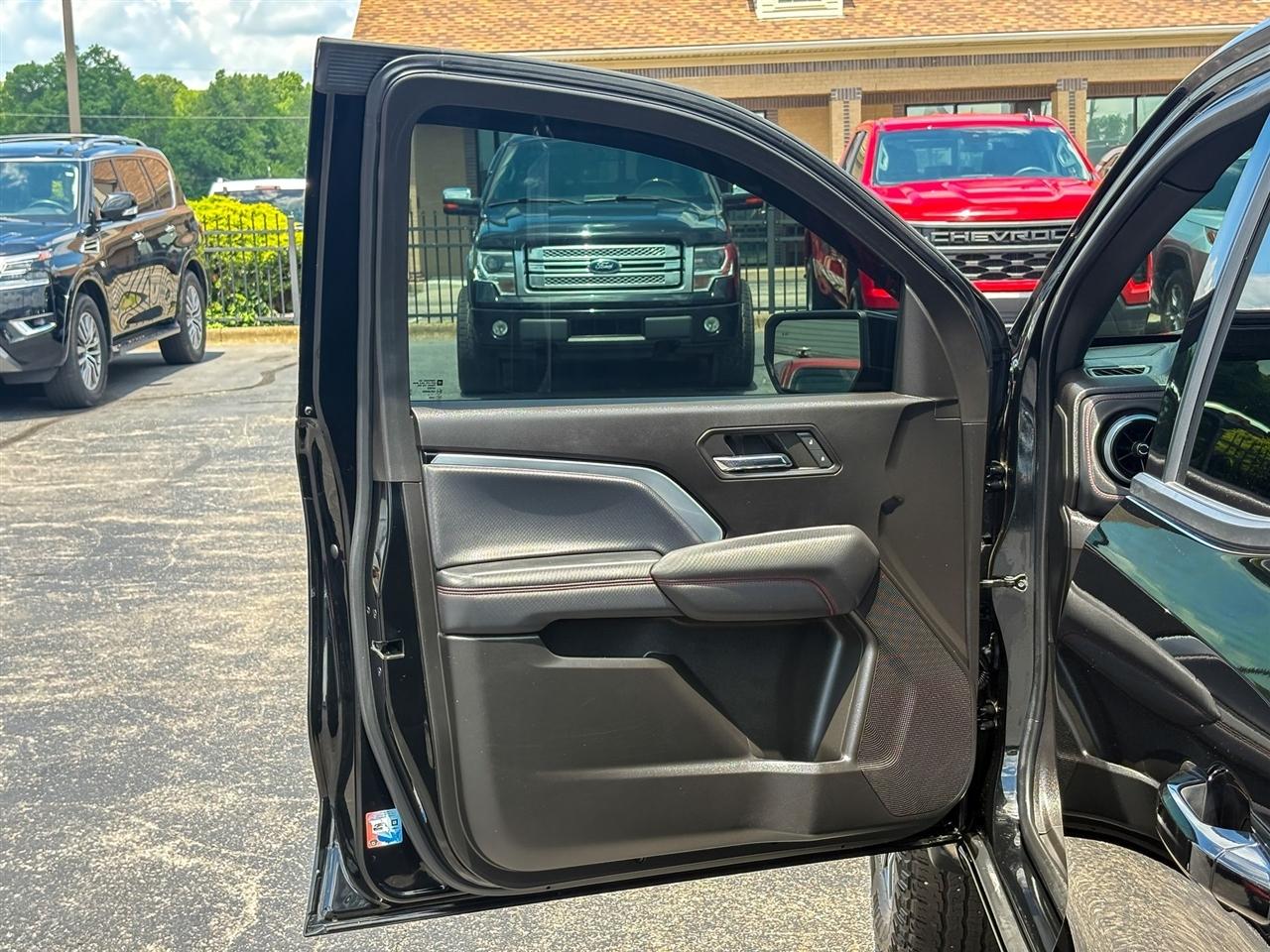 Chevrolet Colorado Z71 Crew Cab 4WD 2023