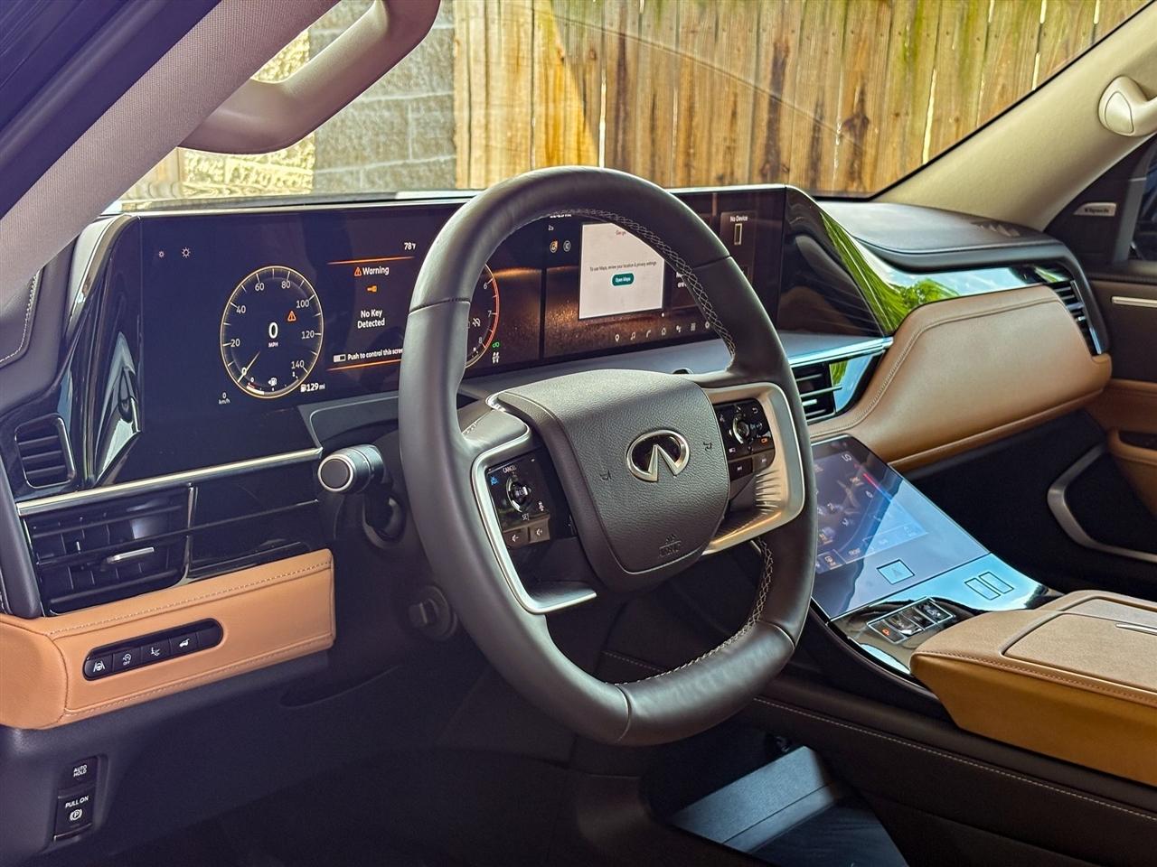 Infiniti QX80 LUXE 4WD 2025