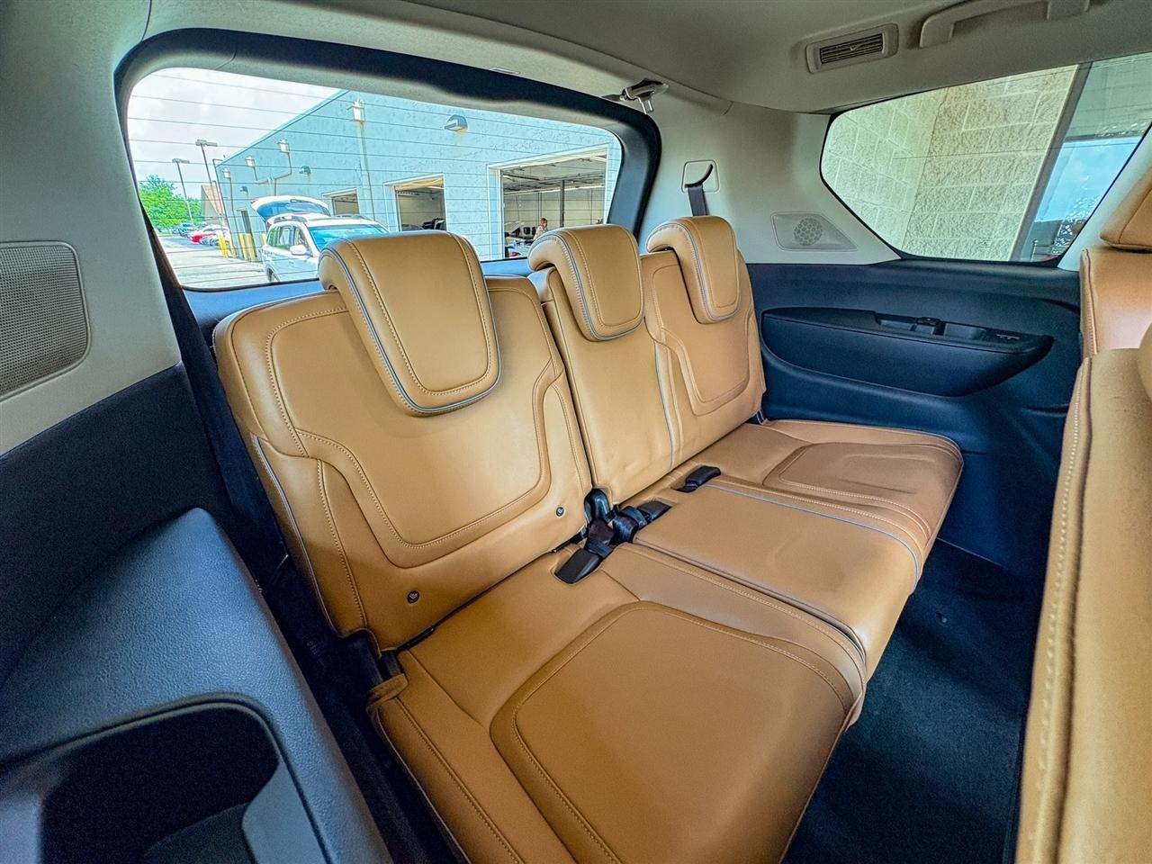 Infiniti QX80 LUXE 4WD 2025