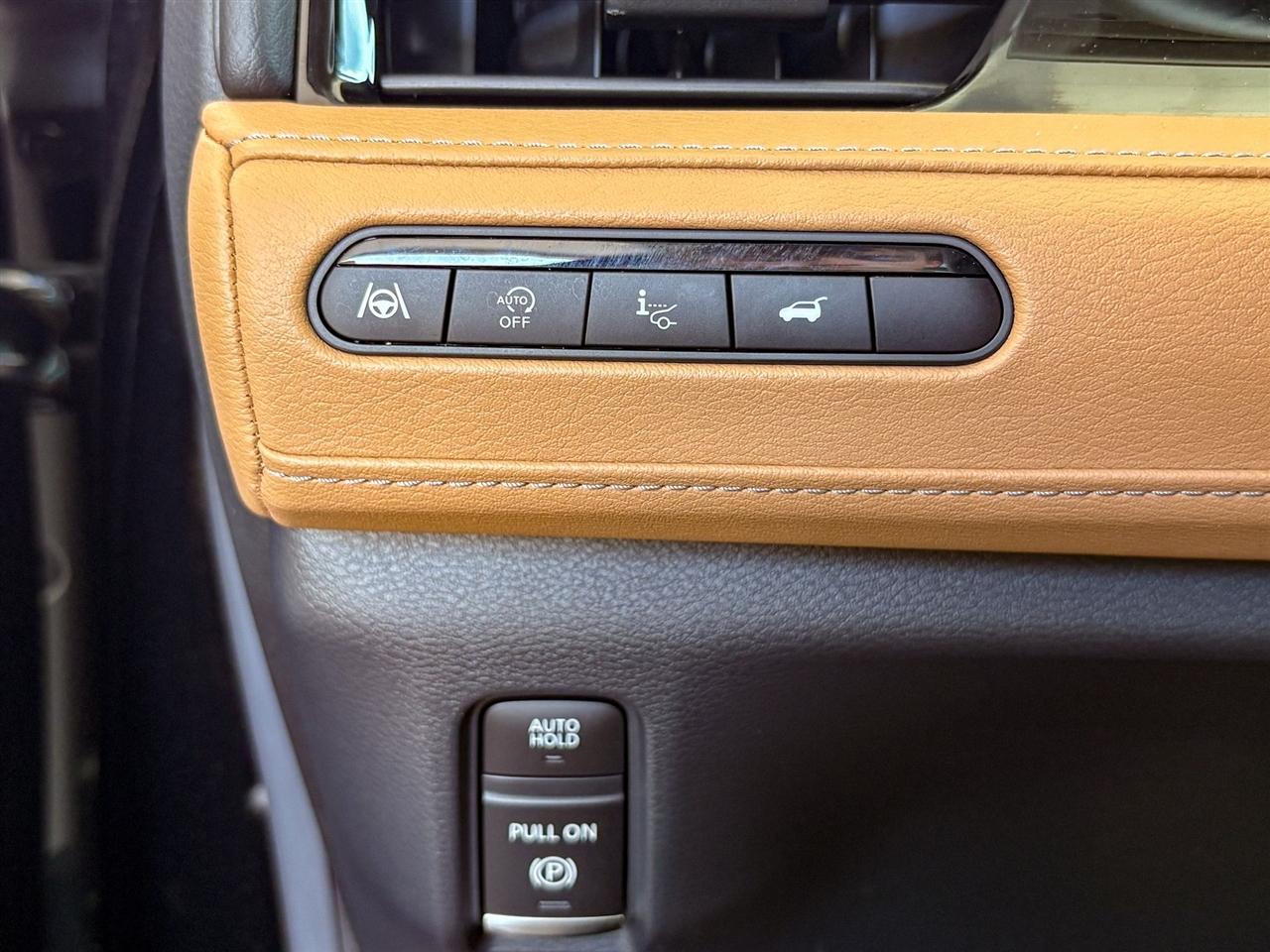 Infiniti QX80 LUXE 4WD 2025