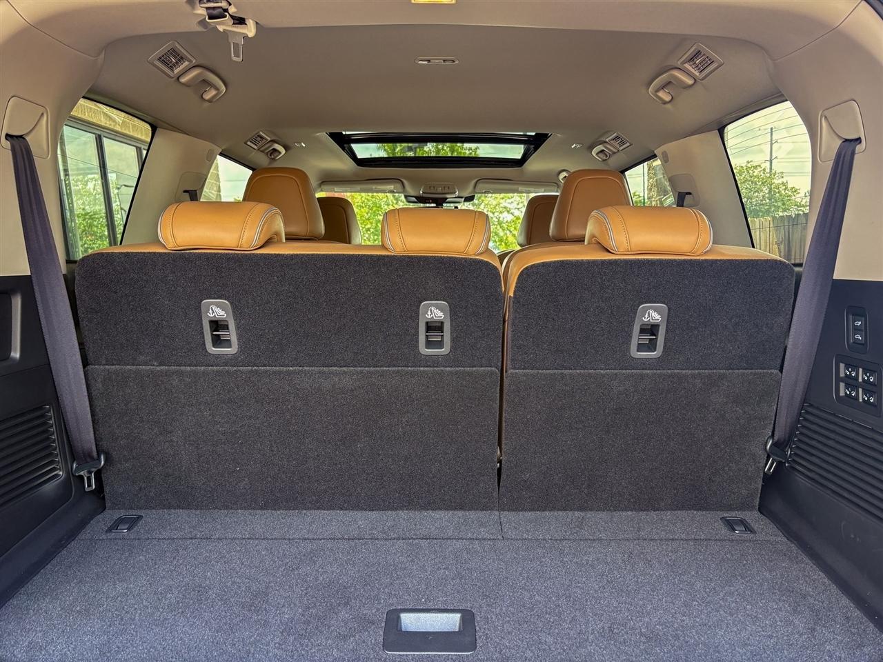 Infiniti QX80 LUXE 4WD 2025