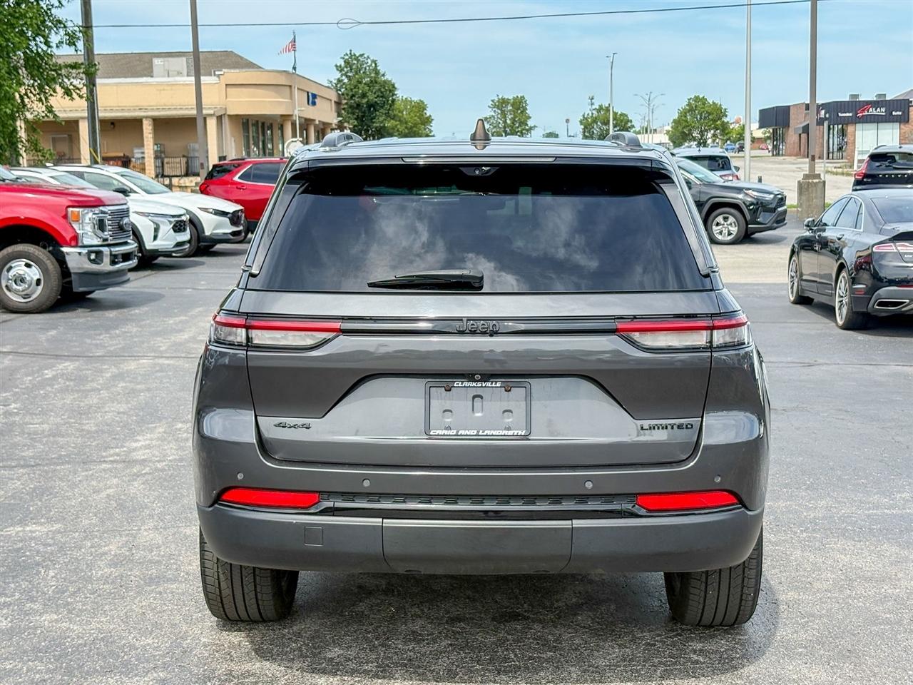 Jeep Grand Cherokee  2023