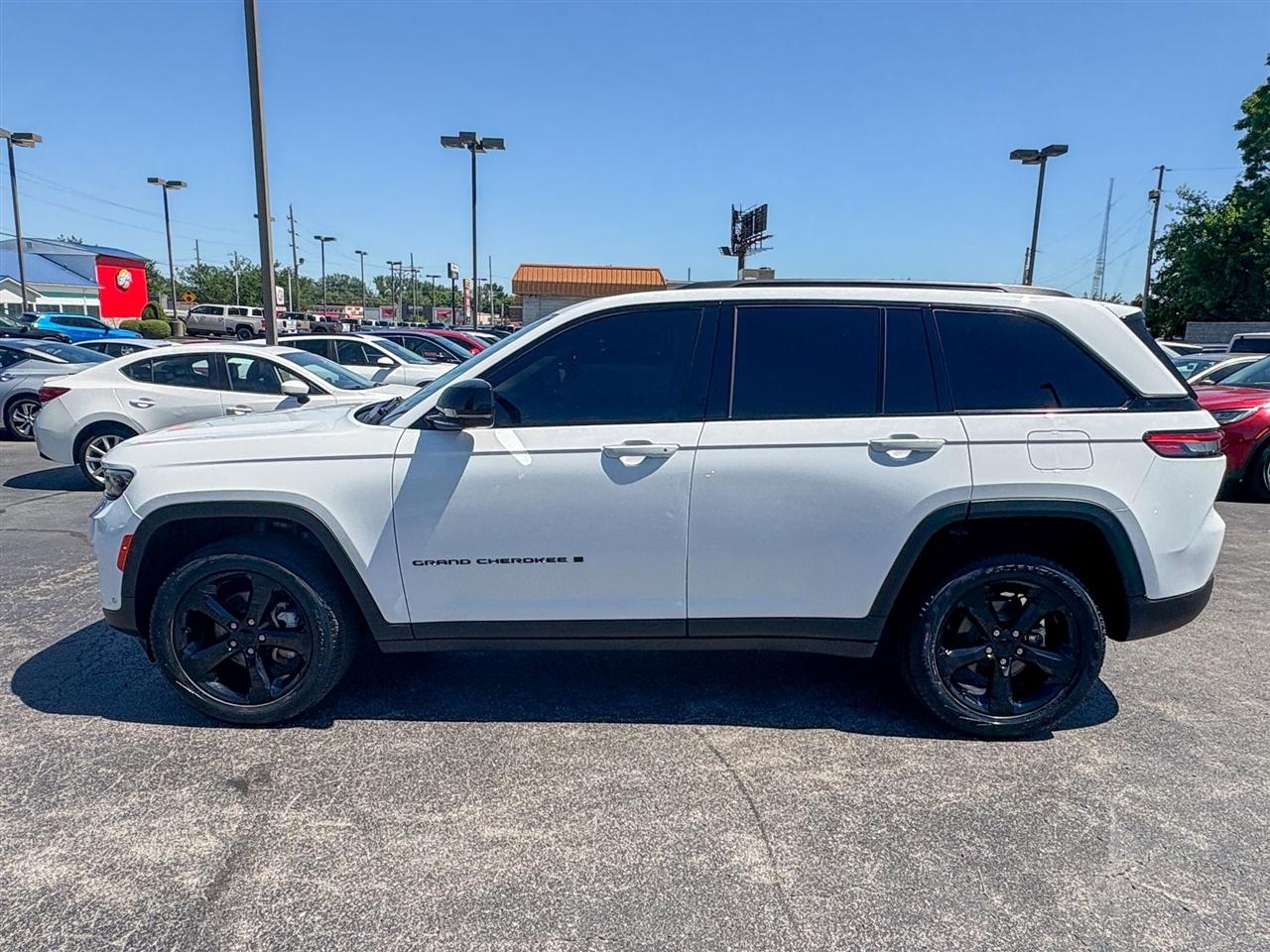 Jeep Grand Cherokee  2023
