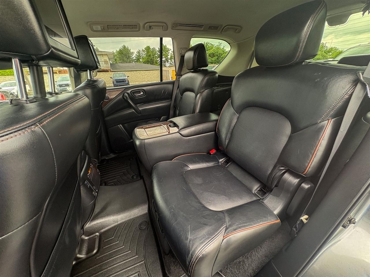 Nissan Armada  2020