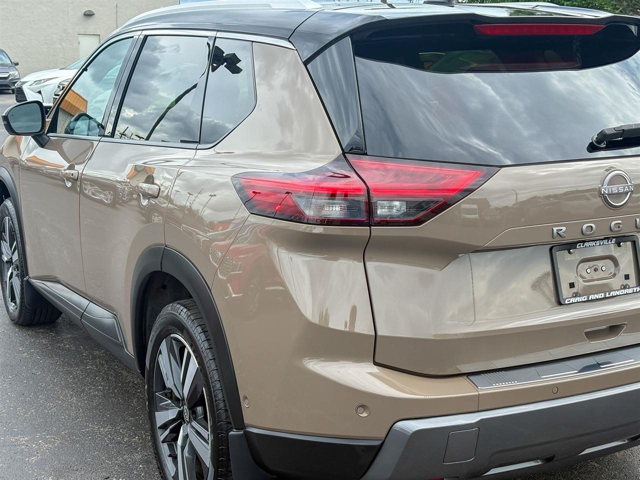 Nissan Rogue  2024