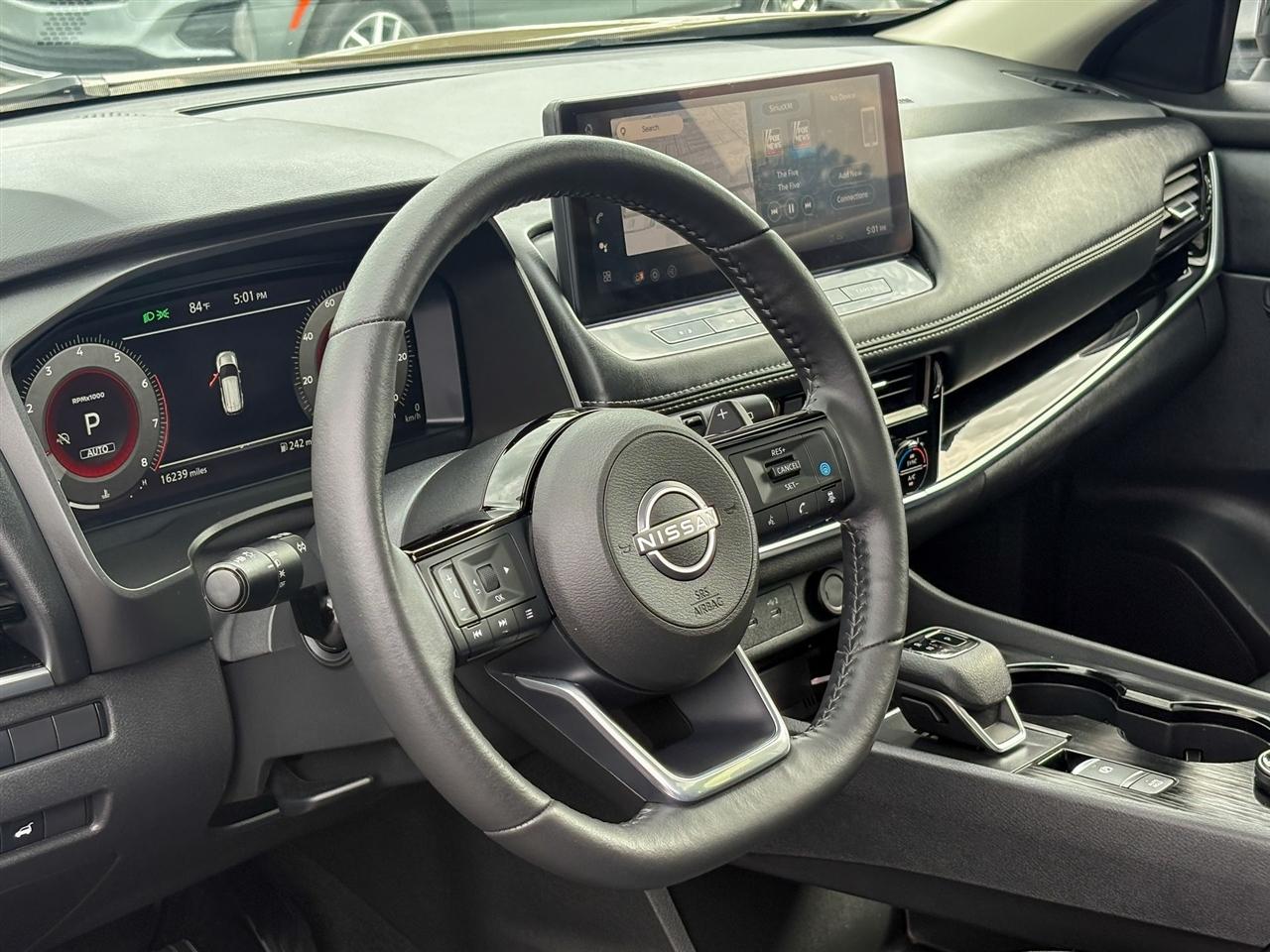 Nissan Rogue  2024
