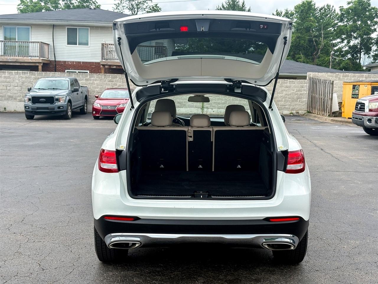 Mercedes-Benz GLC  2017