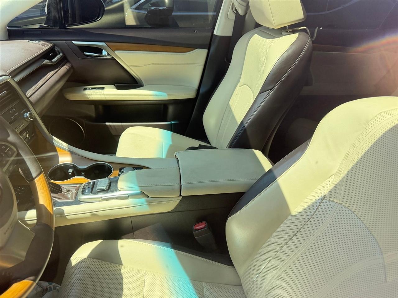 Lexus RX  2018