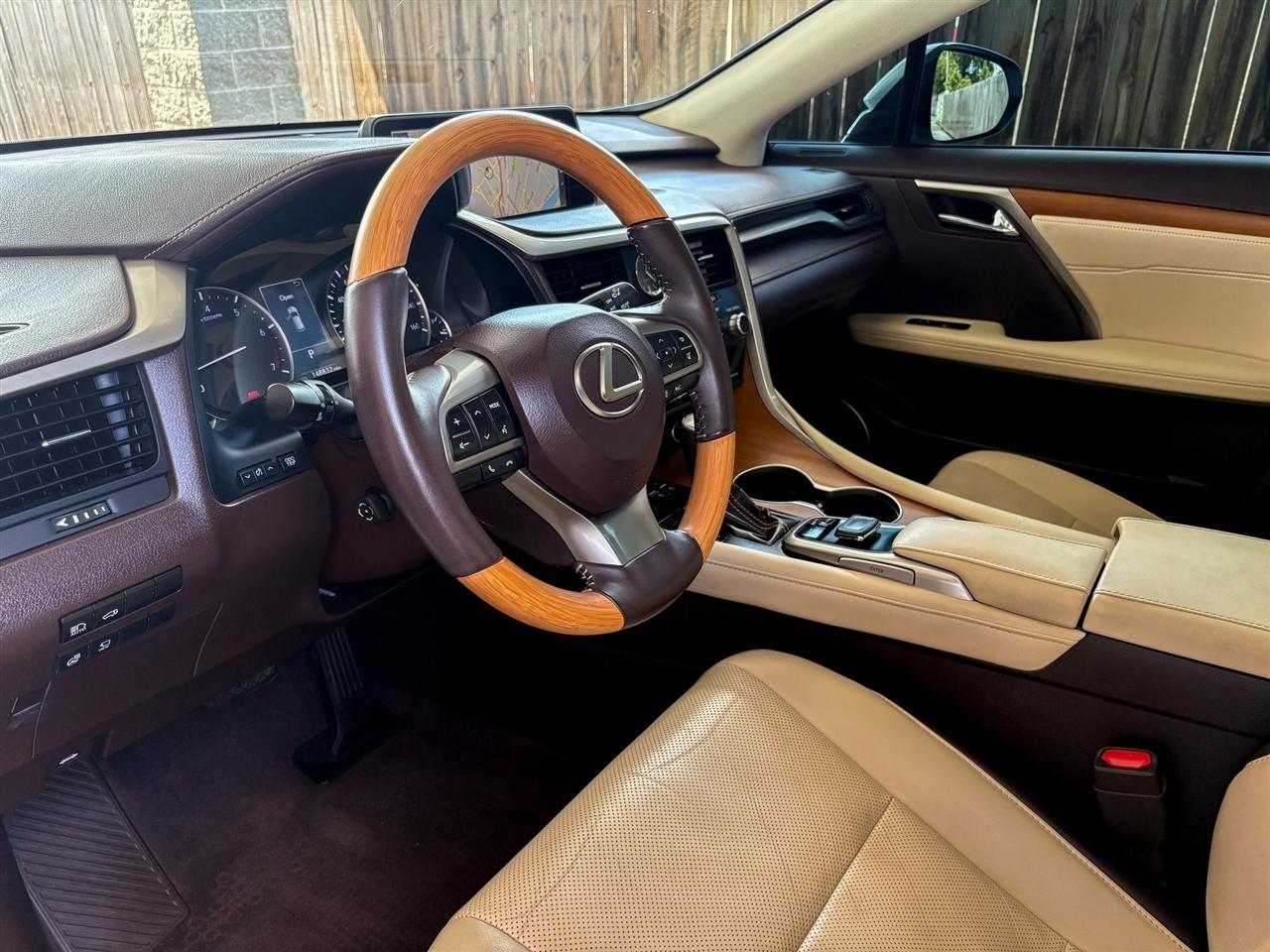 Lexus RX  2018