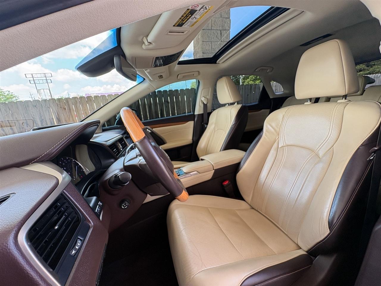 Lexus RX  2018