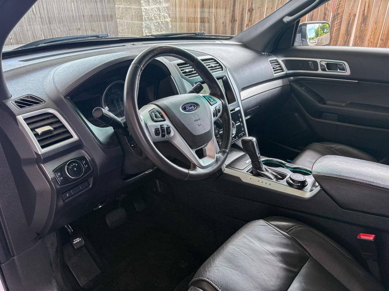 Ford Explorer  2014