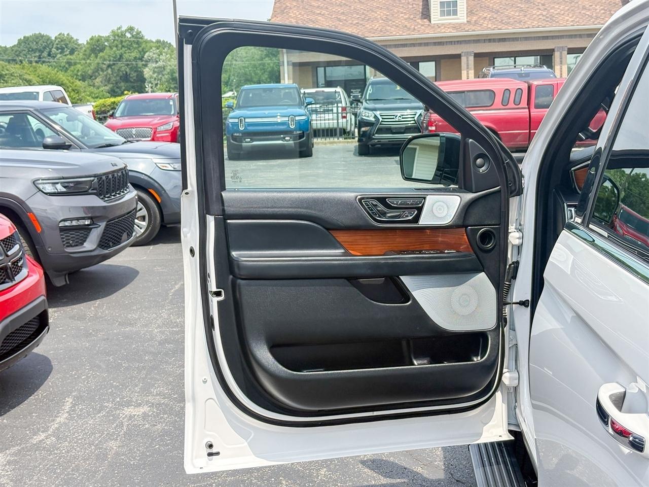 Lincoln Navigator  2019