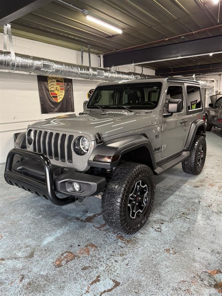 Jeep Wrangler  2021