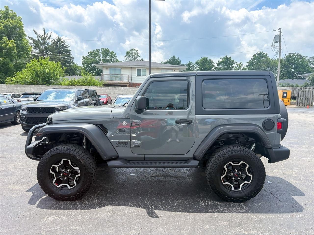 Jeep Wrangler  2021