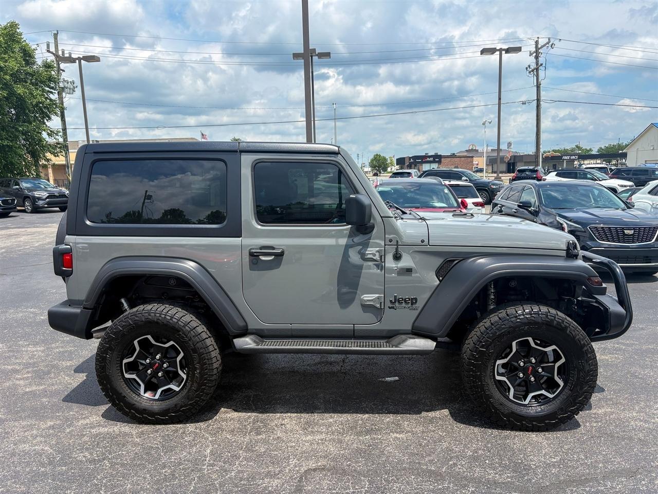 Jeep Wrangler  2021