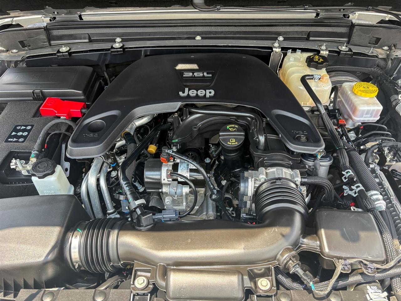 Jeep Wrangler  2021