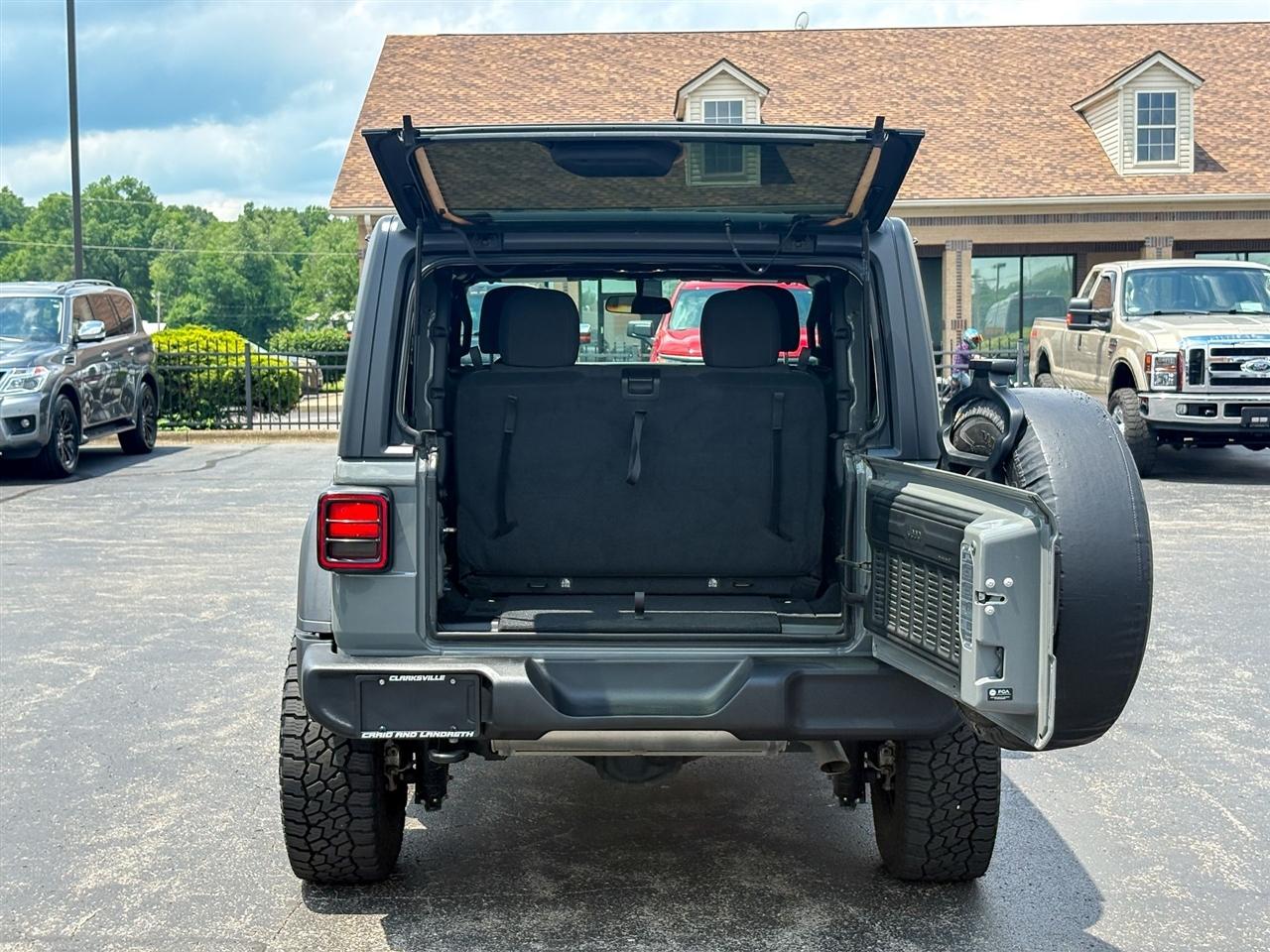 Jeep Wrangler  2021