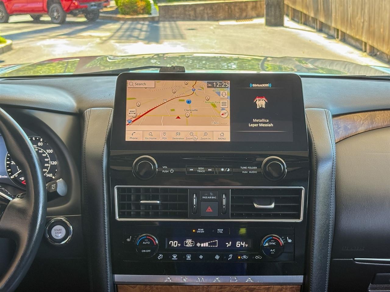 Nissan Armada  2022