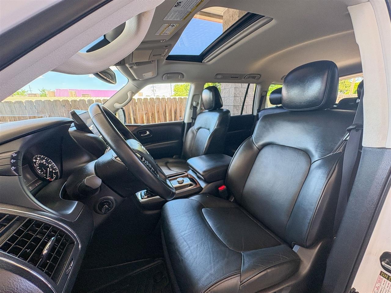 Nissan Armada  2022