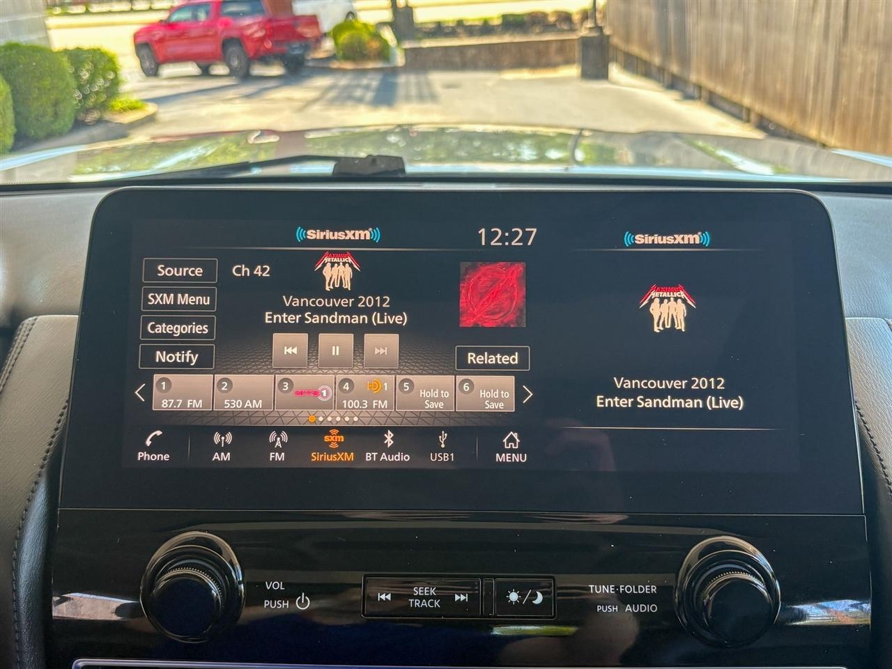 Nissan Armada  2022