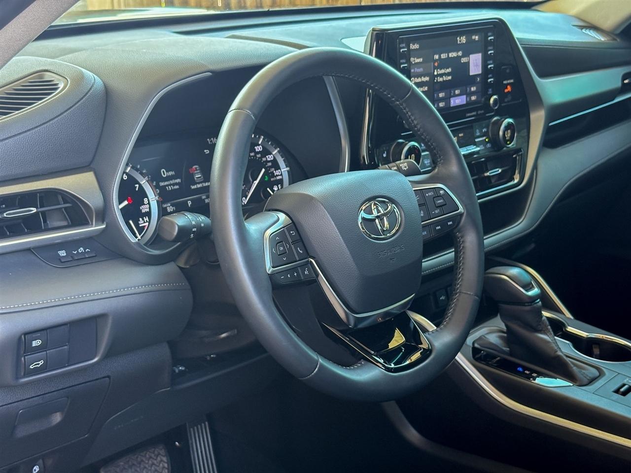 Toyota Highlander  2020