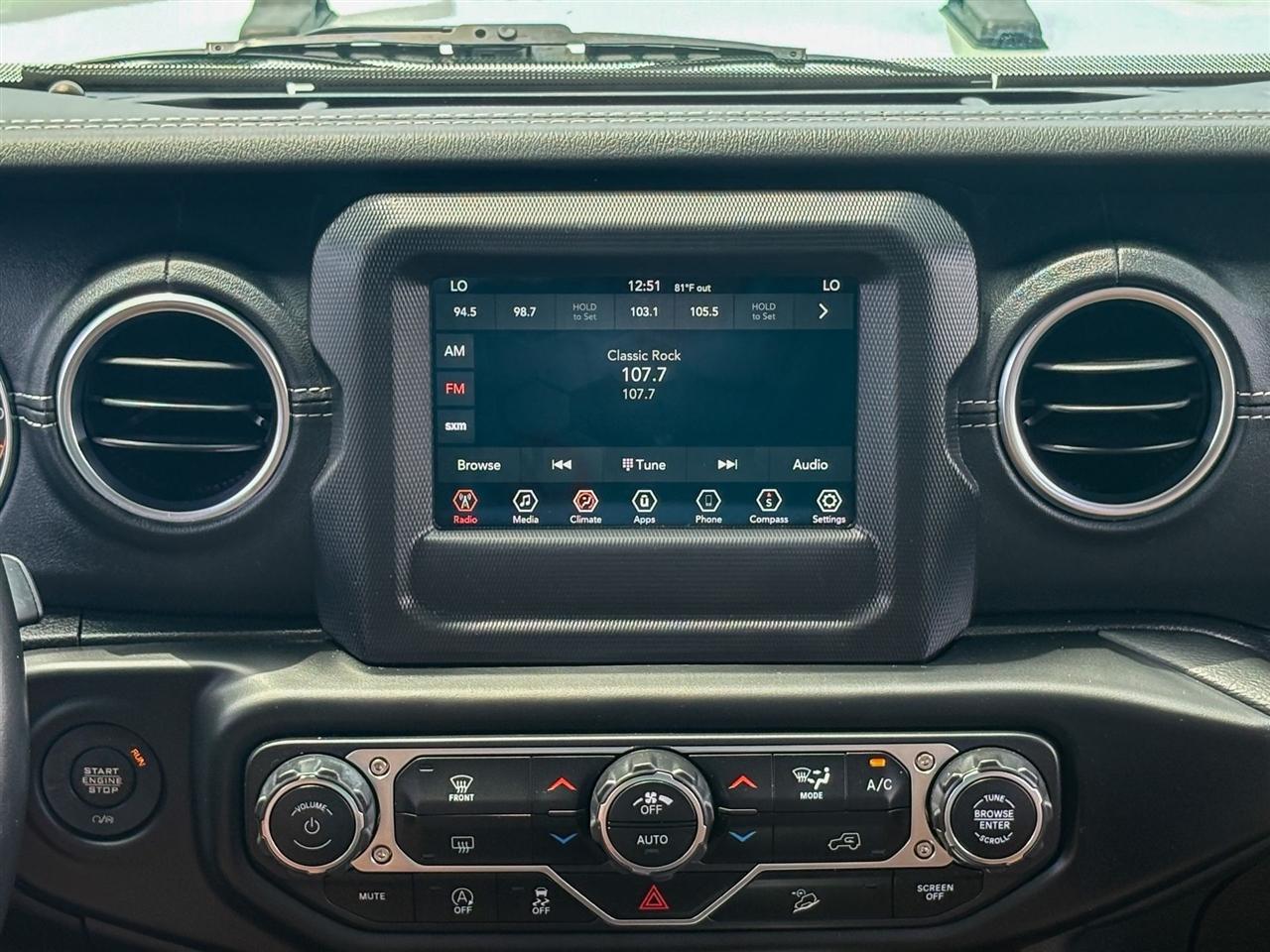 Jeep Wrangler  2020