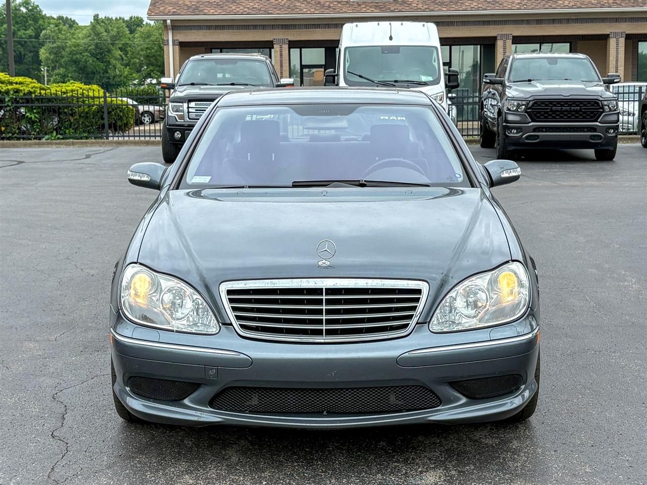 Mercedes-Benz S-Class  2006