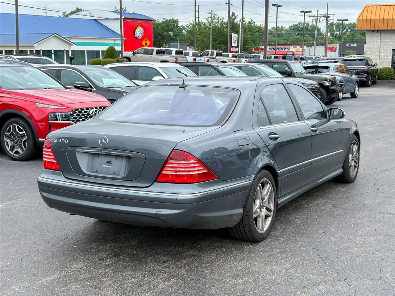 Mercedes-Benz S-Class  2006