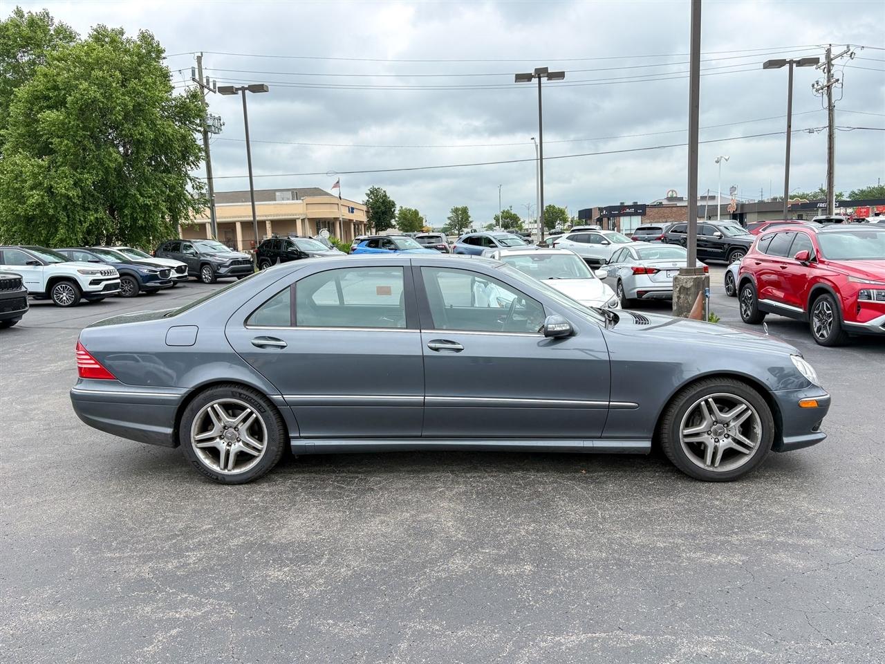 Mercedes-Benz S-Class  2006