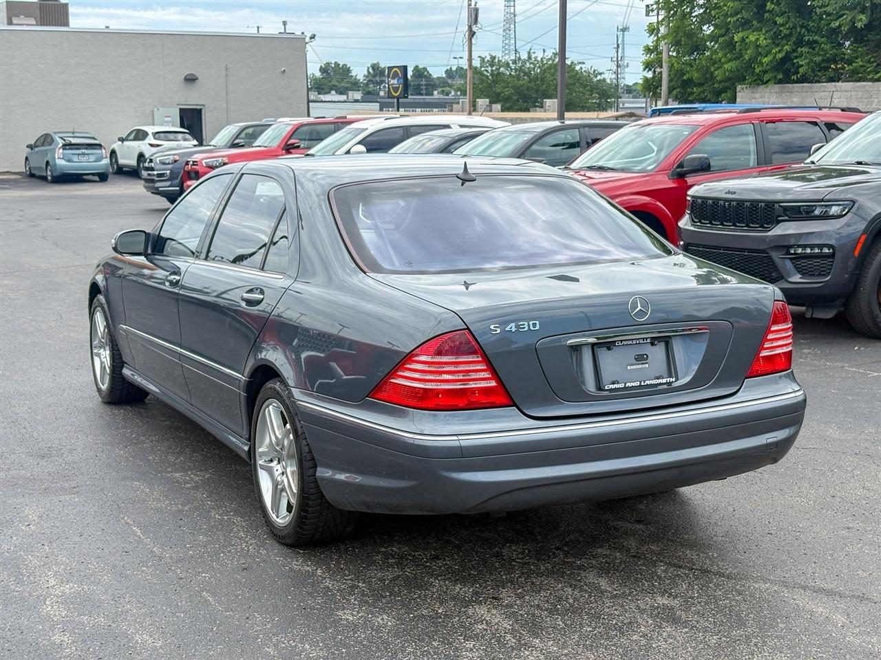 Mercedes-Benz S-Class  2006