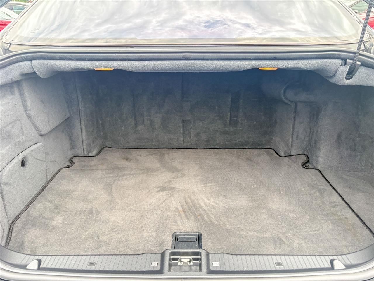 Mercedes-Benz S-Class  2006
