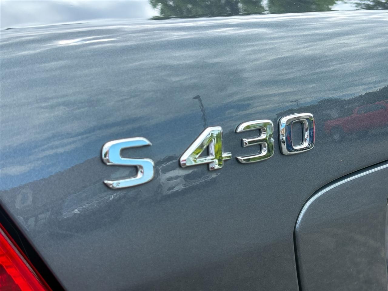 Mercedes-Benz S-Class  2006