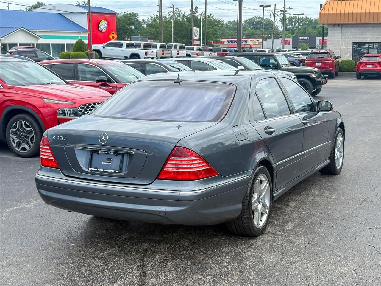Mercedes-Benz S-Class  2006