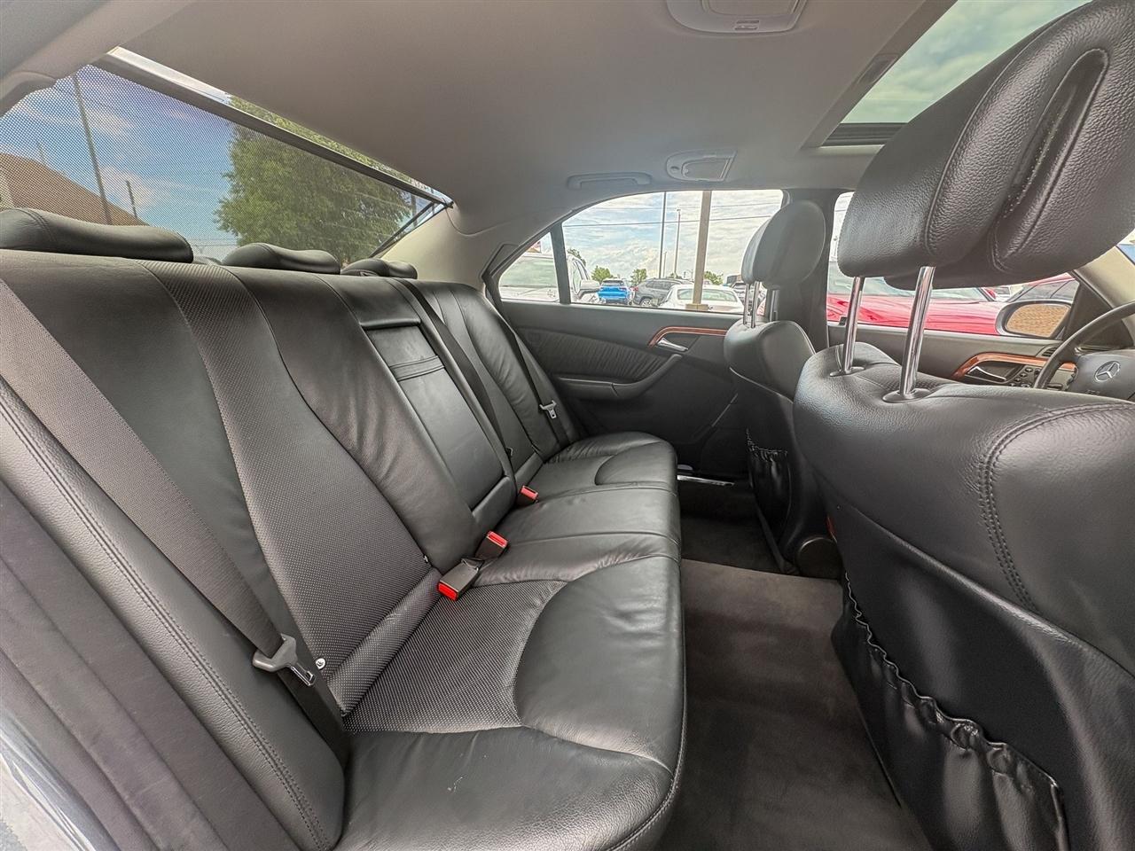 Mercedes-Benz S-Class  2006