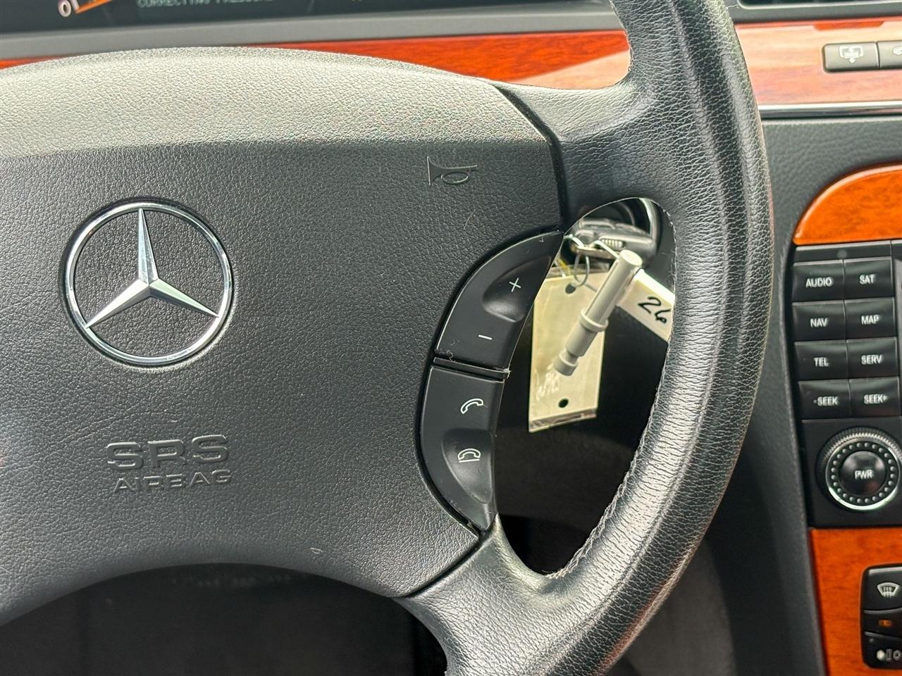 Mercedes-Benz S-Class  2006