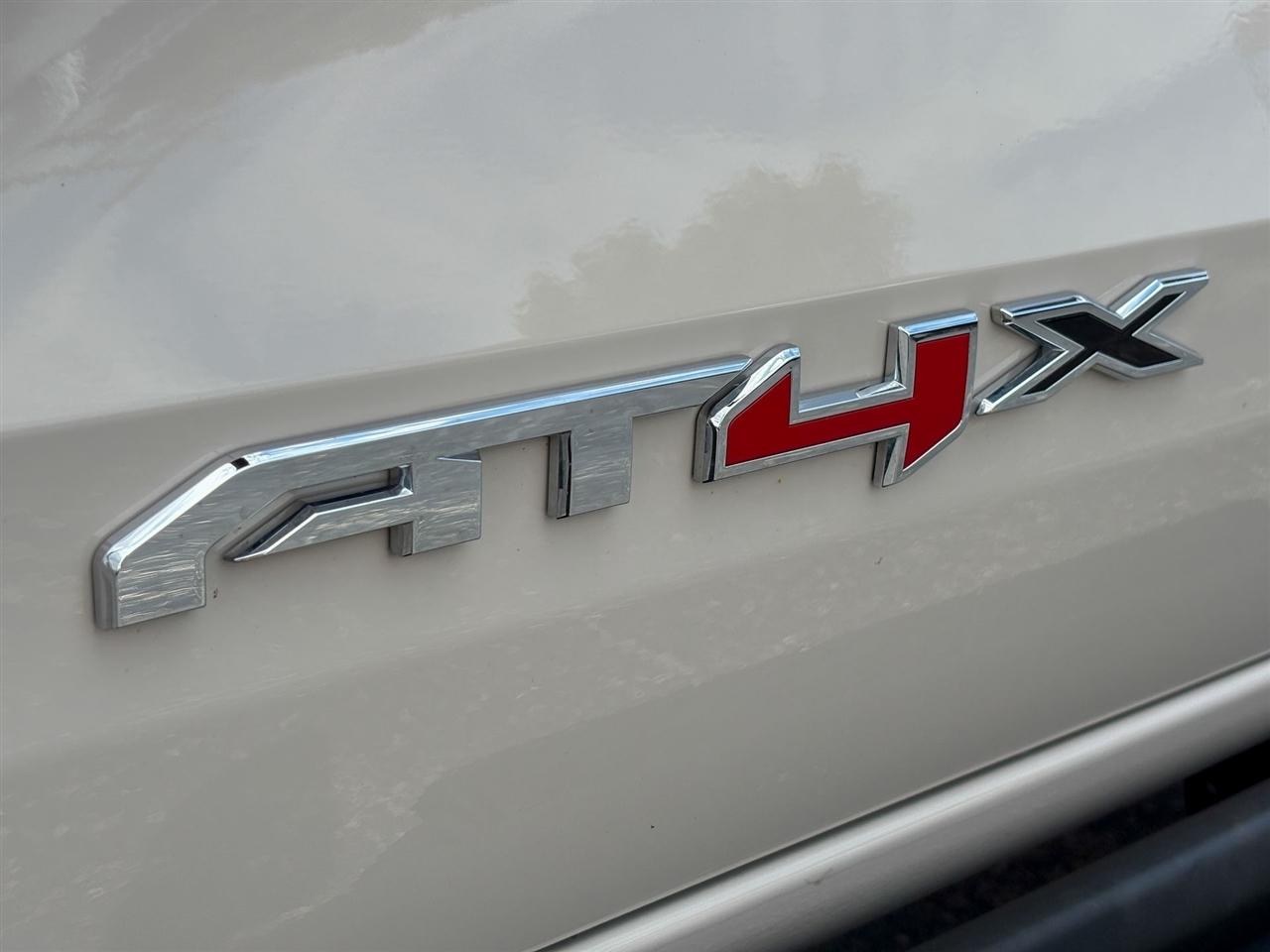 GMC Canyon  2026
