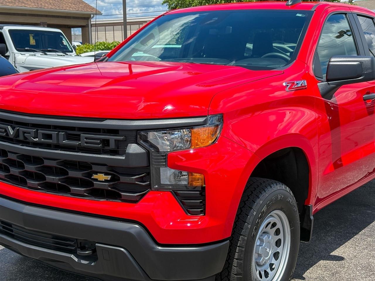Chevrolet Silverado 1500 Work Truck Double Cab 4WD 2025