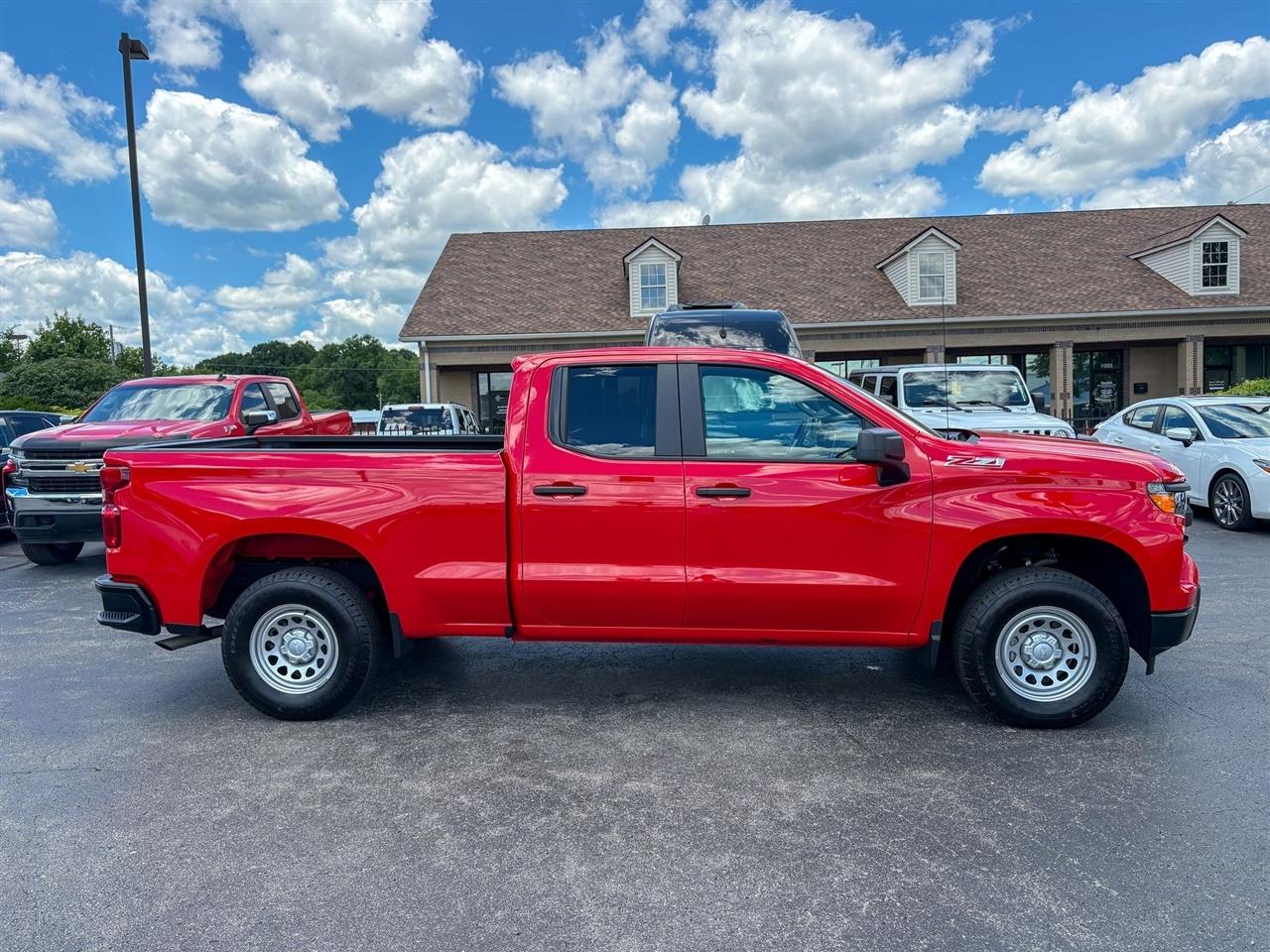 Chevrolet Silverado 1500 Work Truck Double Cab 4WD 2025