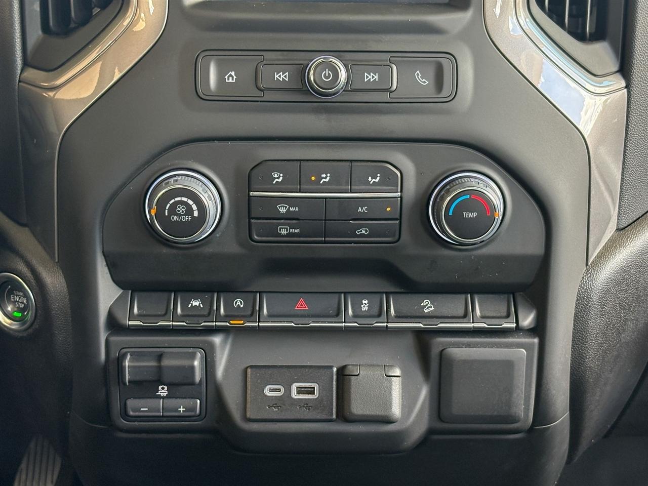 Chevrolet Silverado 1500 Work Truck Double Cab 4WD 2025