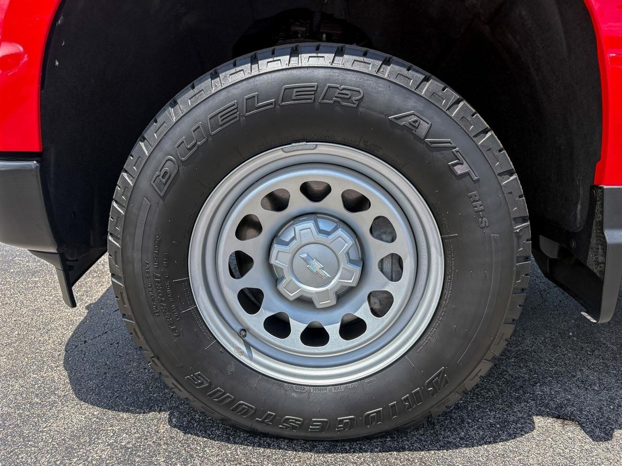 Chevrolet Silverado 1500 Work Truck Double Cab 4WD 2025