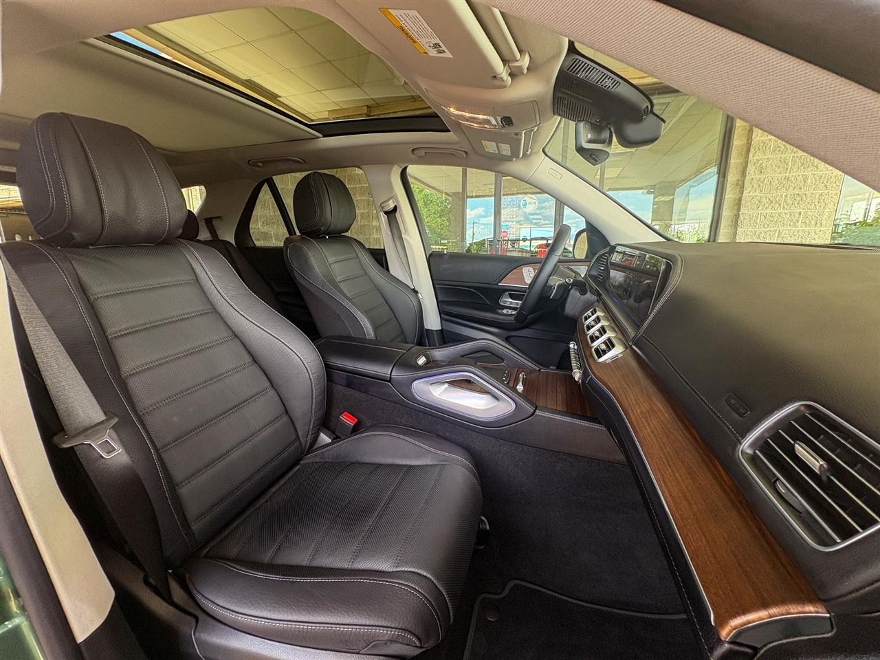 Mercedes-Benz GLE  2026