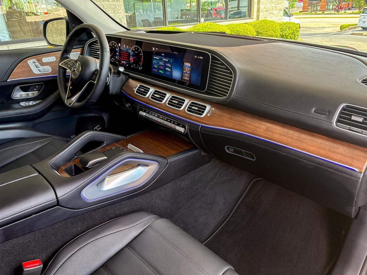 Mercedes-Benz GLE  2026