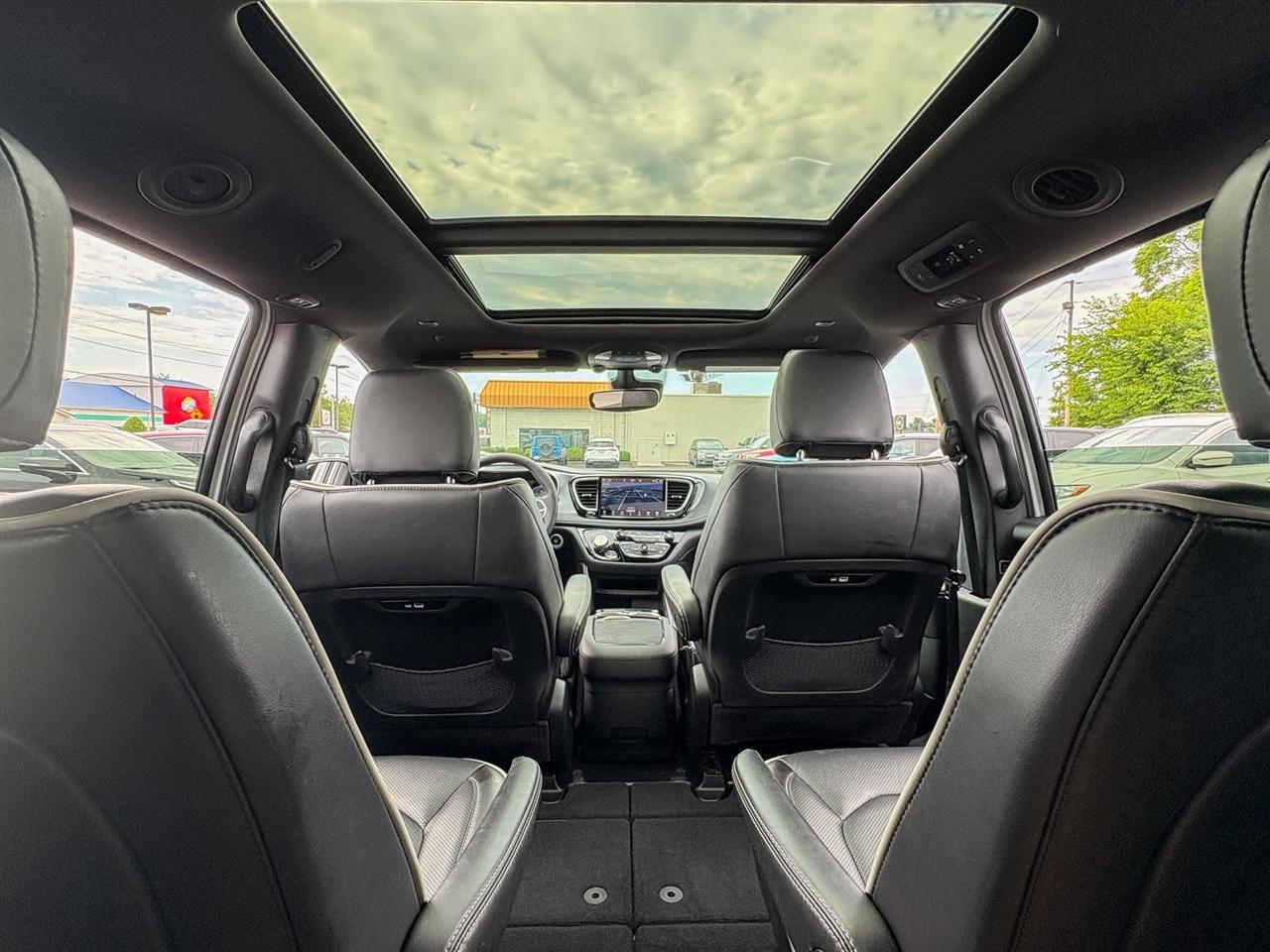 Chrysler Pacifica  2026