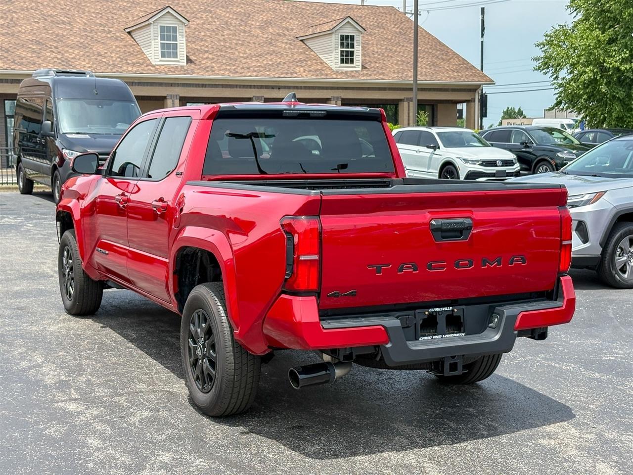 Toyota Tacoma 4WD  2026