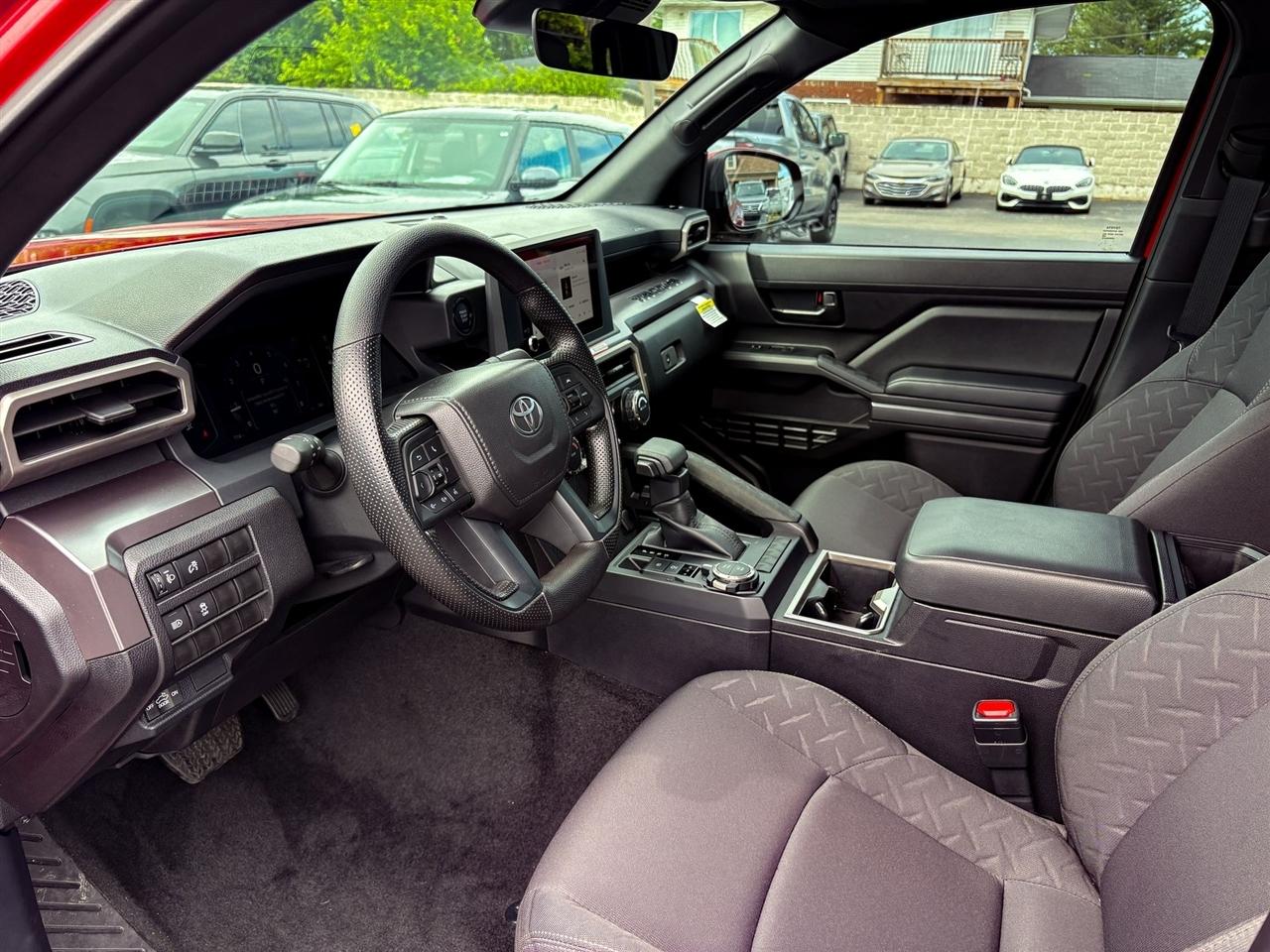 Toyota Tacoma 4WD  2026
